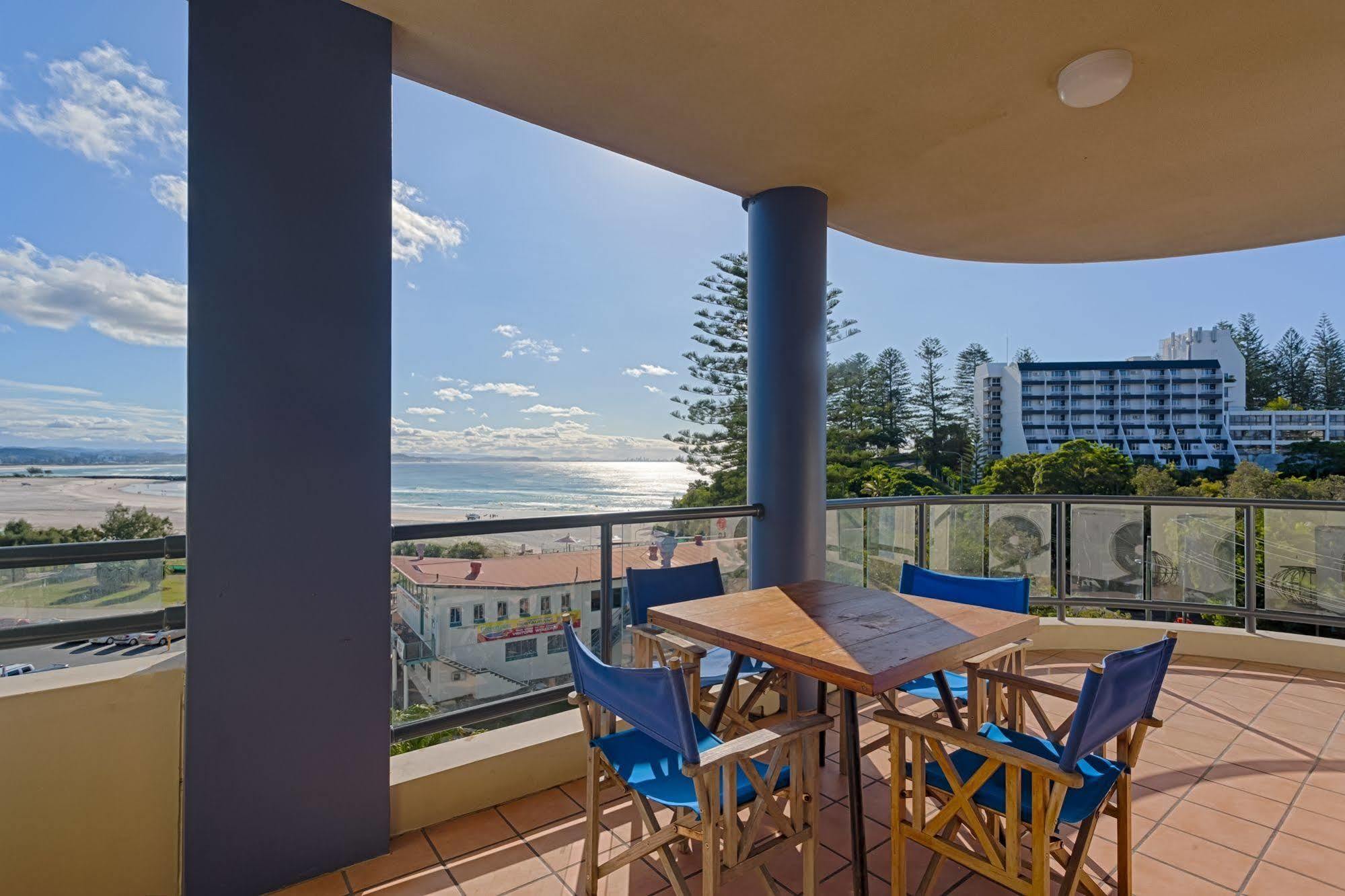 Komune Resort And Beach Club Greenmount Beach Coolangatta Εξωτερικό φωτογραφία